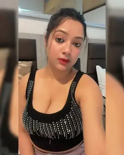 Call Girls Service Rhenak